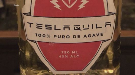 Tesla vai lançar tequila “em breve”, afirma Musk