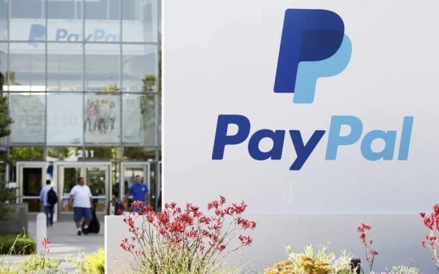 PayPal admite que política de multar clientes por espalhar desinformação foi engano